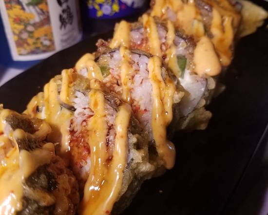 Order Cali Crunchy Roll (deep fried roll) food online from I Luv Sushi store, Rockford on bringmethat.com