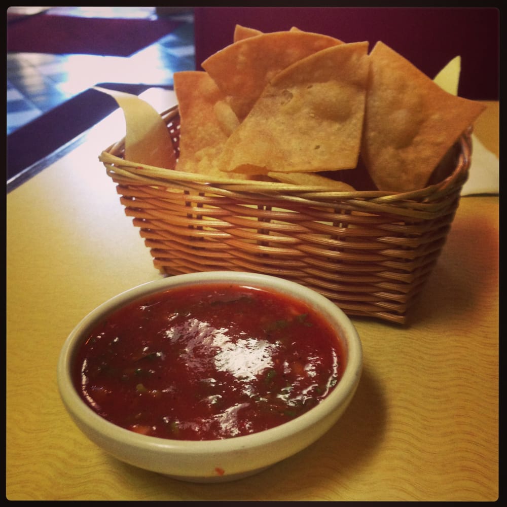Order Chips and Salsa food online from El Tomate Restaurant store, San Francisco on bringmethat.com