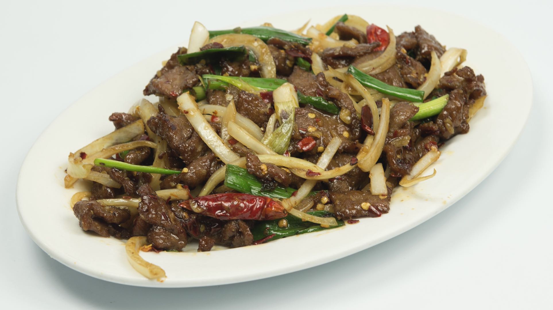 Order 82. Mongolian Beef food online from Mei-Don Chinese Cuisine store, Santa Rosa on bringmethat.com