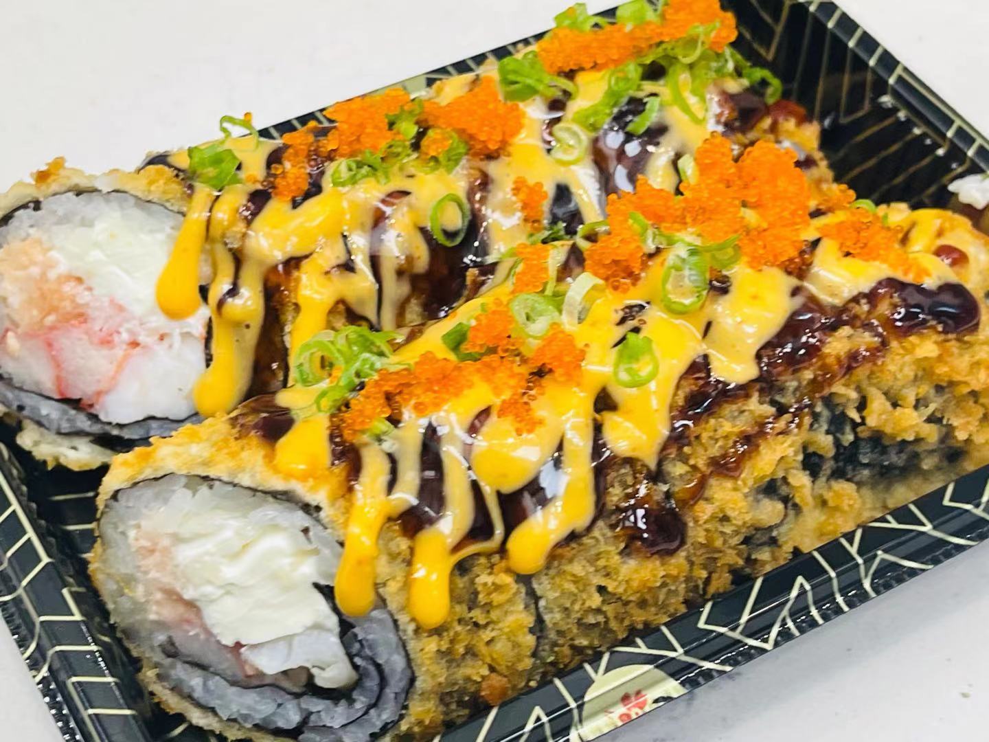 Order Super Crunch Special Roll food online from Nikki's Sushi store, Wilmington on bringmethat.com