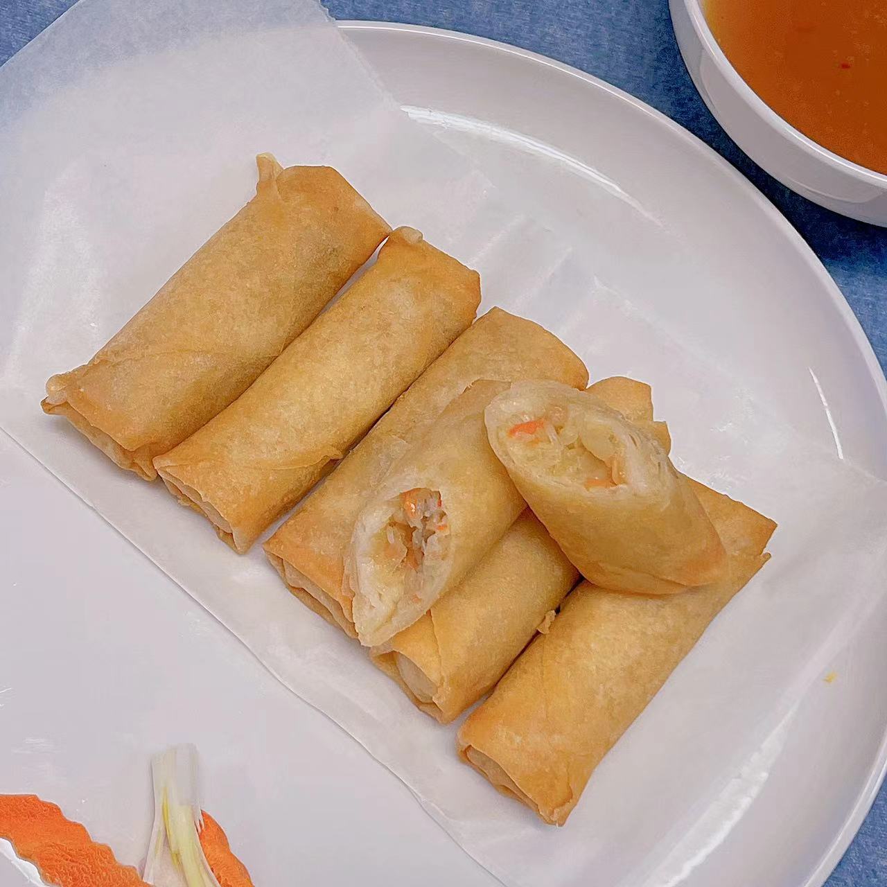 Order 02. Vegetable Spring Rolls 素春卷 food online from Yen Ching Group Inc store, Naperville on bringmethat.com