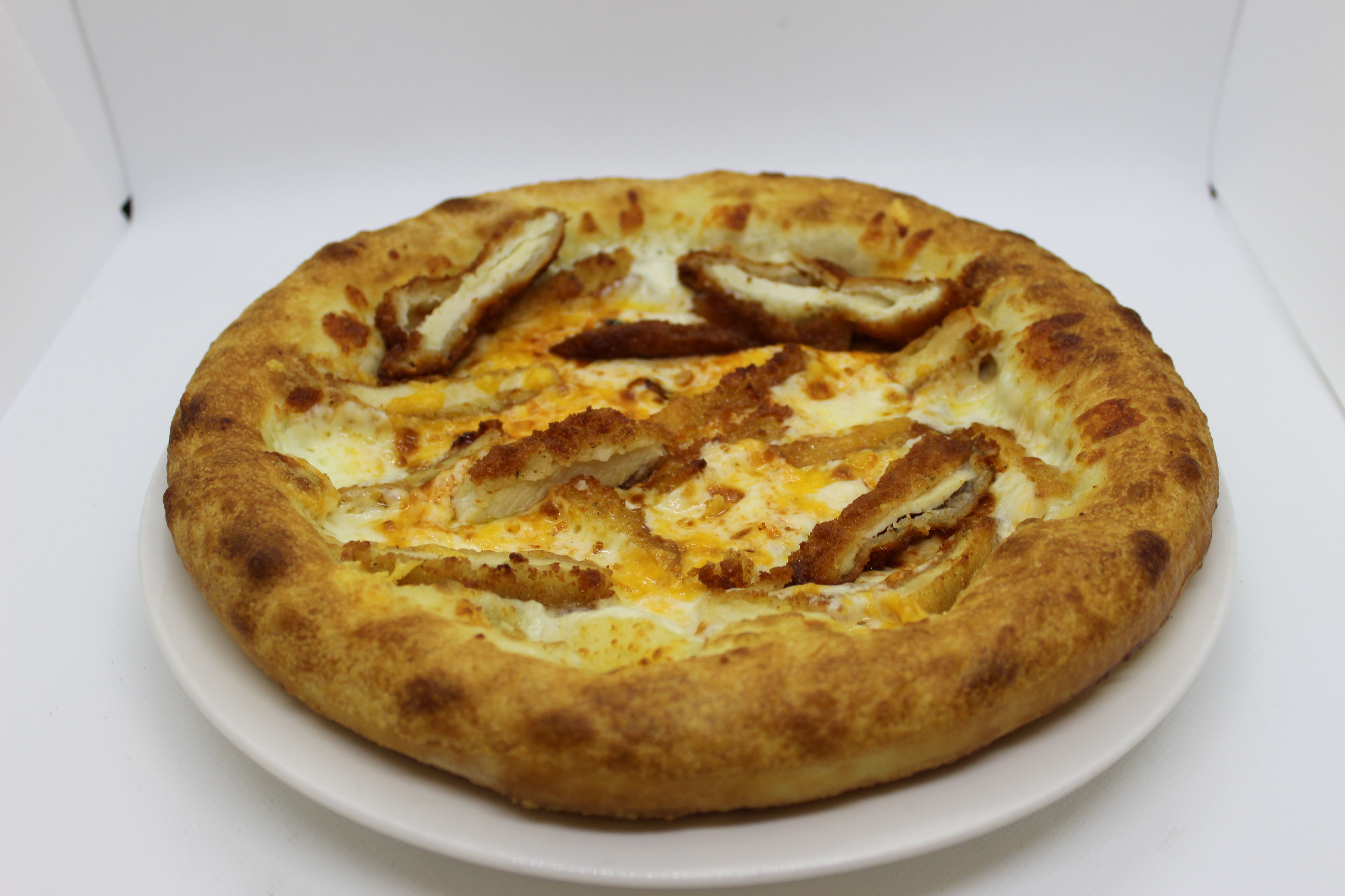 Order Blazin’ Buffalo Pizza food online from Two Mamas' Gourmet Pizzeria store, Prescott on bringmethat.com