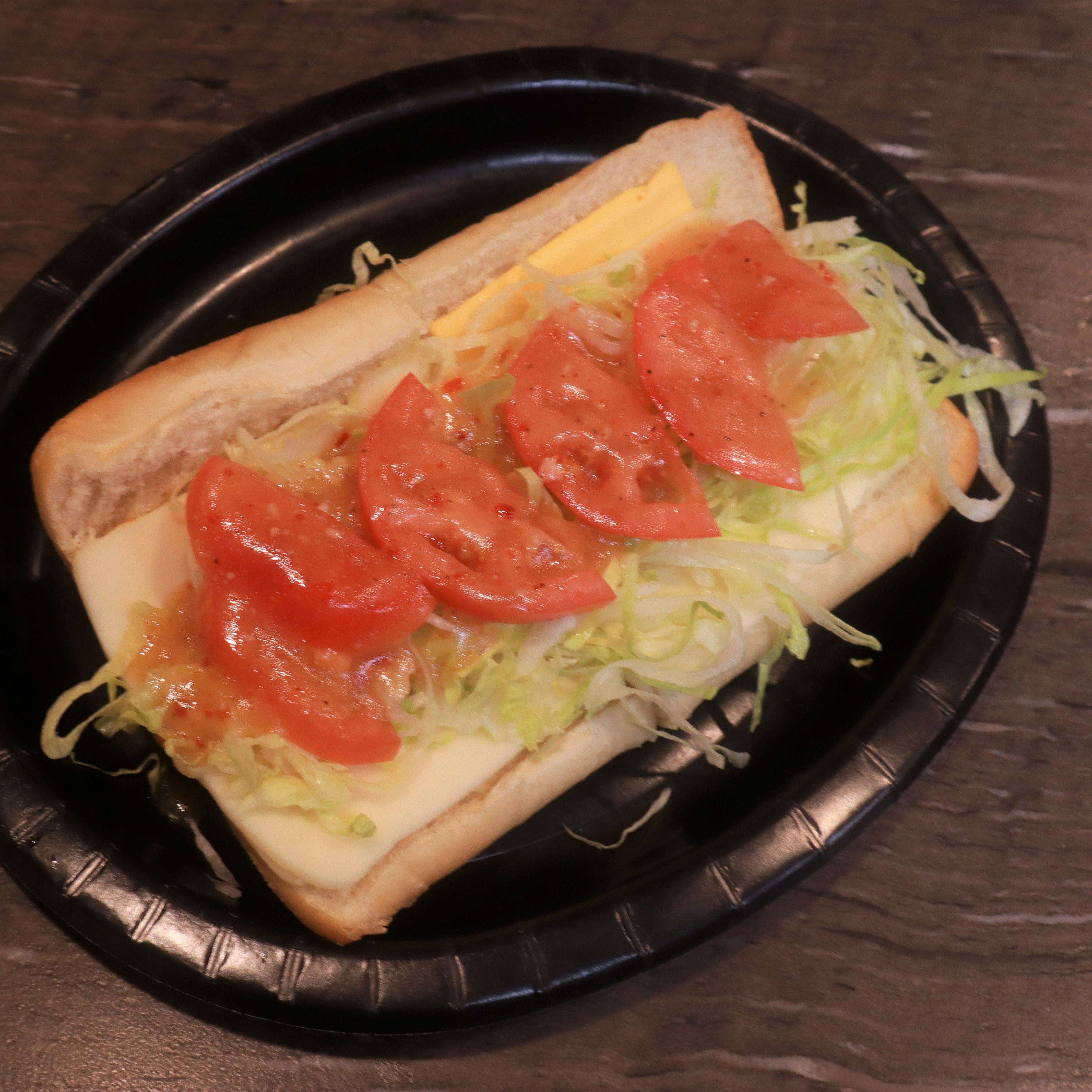 Order Veggie Cheese Sub food online from Tom And Jerry store, Rockford on bringmethat.com