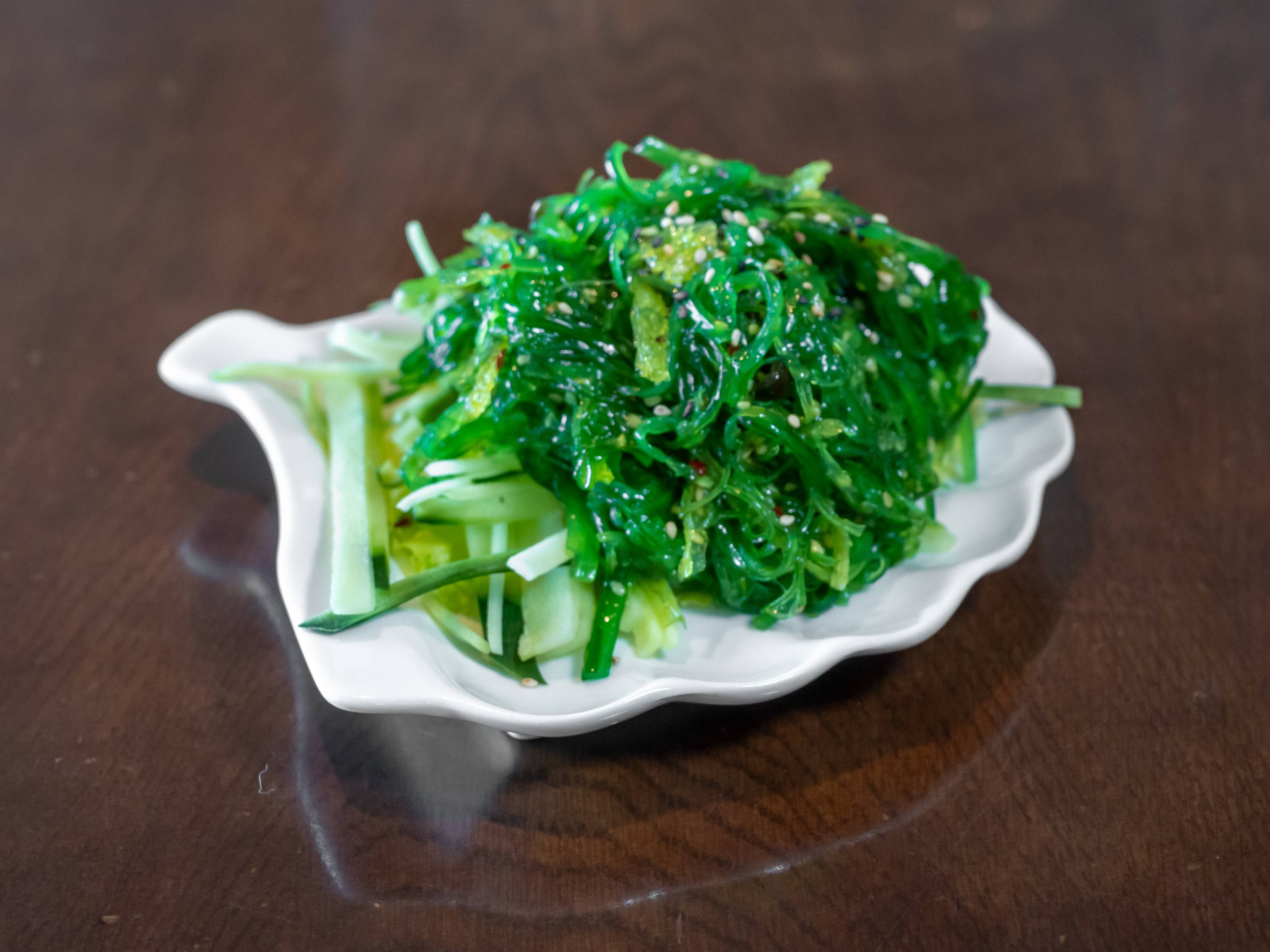 Order Seaweed Salad food online from Sushi Yanagi store, Chelmsford on bringmethat.com