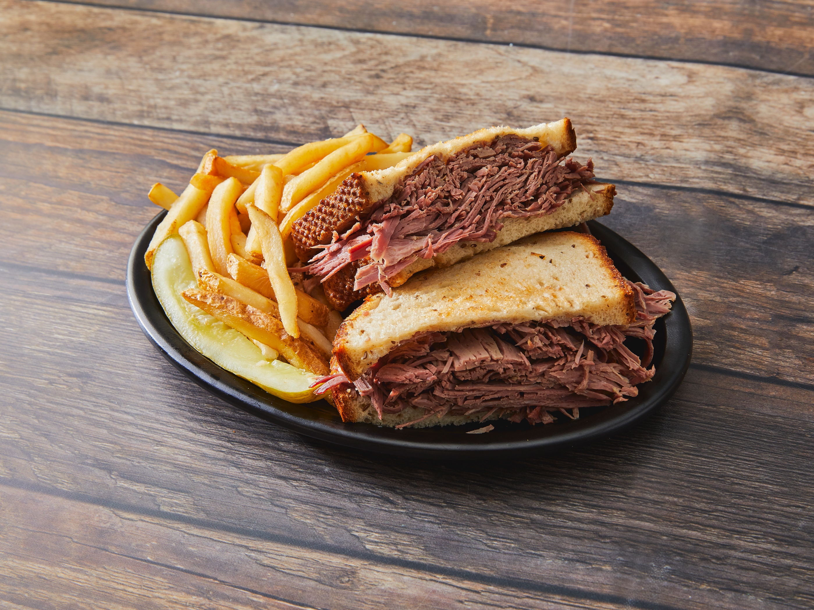 Order Shane's Corned Beef Sandwich food online from The Curragh Irish Pub store, Chicago on bringmethat.com