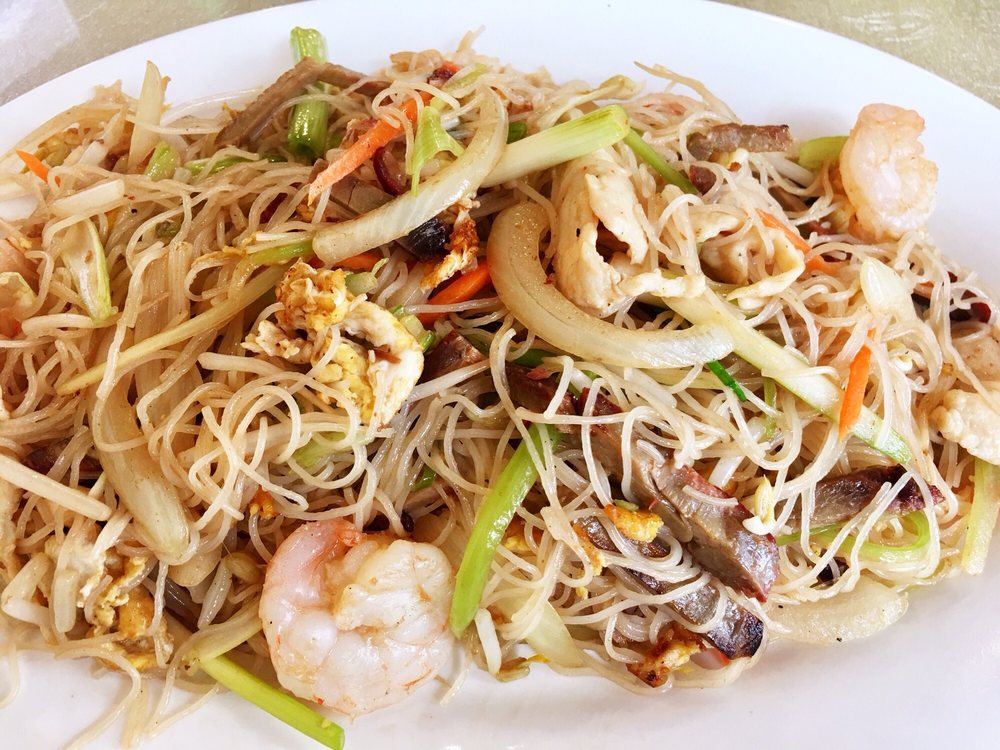 Order Combo Noodles food online from Kong Kitchen store, Atlanta on bringmethat.com