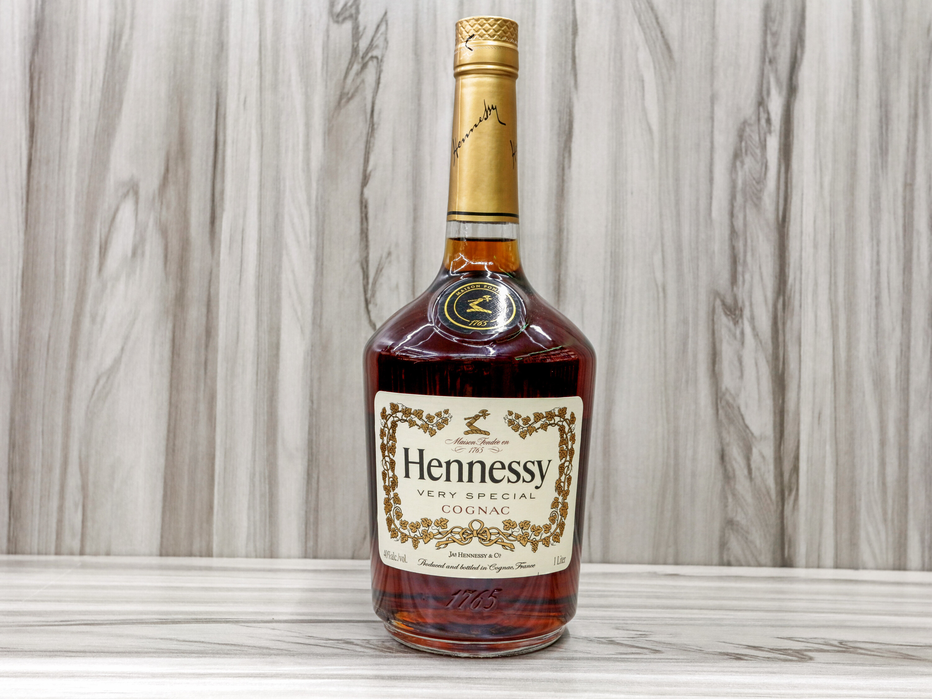 Order 1.75 Liter Hennessy Cognac V.S food online from Shamrock Wines & Liquors store, Bronx on bringmethat.com