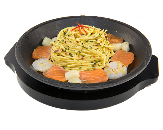 Order Aglio Olio Teppan Pasta food online from Pepper Lunch store, Artesia on bringmethat.com