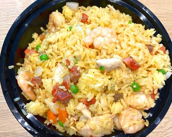 Order House Fried Rice food online from Dragon Boat Charlotte store, Charlotte on bringmethat.com