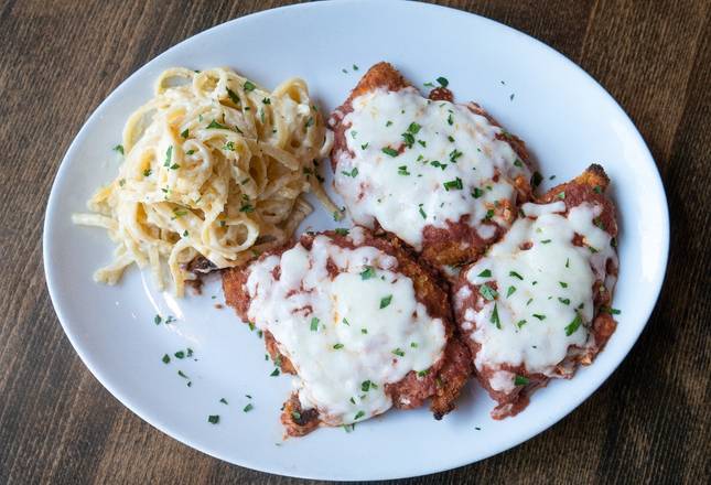 Order Chicken Parmigiana food online from Louises Trattoria store, Los Angeles on bringmethat.com