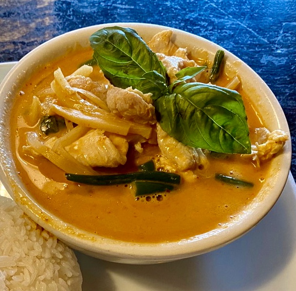 Order Thai Red Curry food online from Little Thai Kitchen store, Greenwich on bringmethat.com