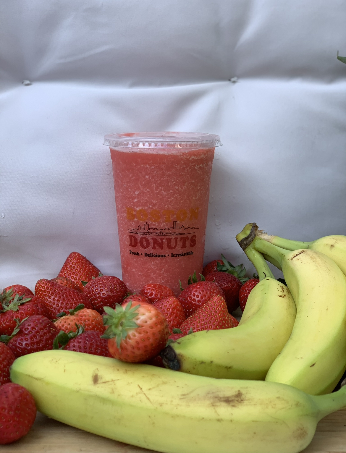 Order Strawberry Banana Smoothie food online from Boston Donuts store, Fitchburg on bringmethat.com