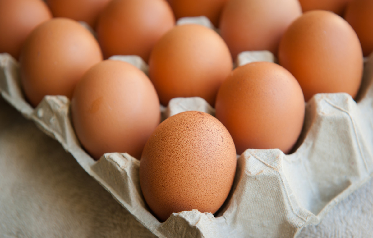 Order Organic Eggs  food online from Flavors Nyc store, New York on bringmethat.com