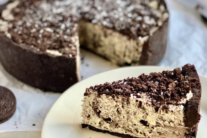 Order Oreo Cheesecake food online from Sicilian Pizza store, Alexandria on bringmethat.com