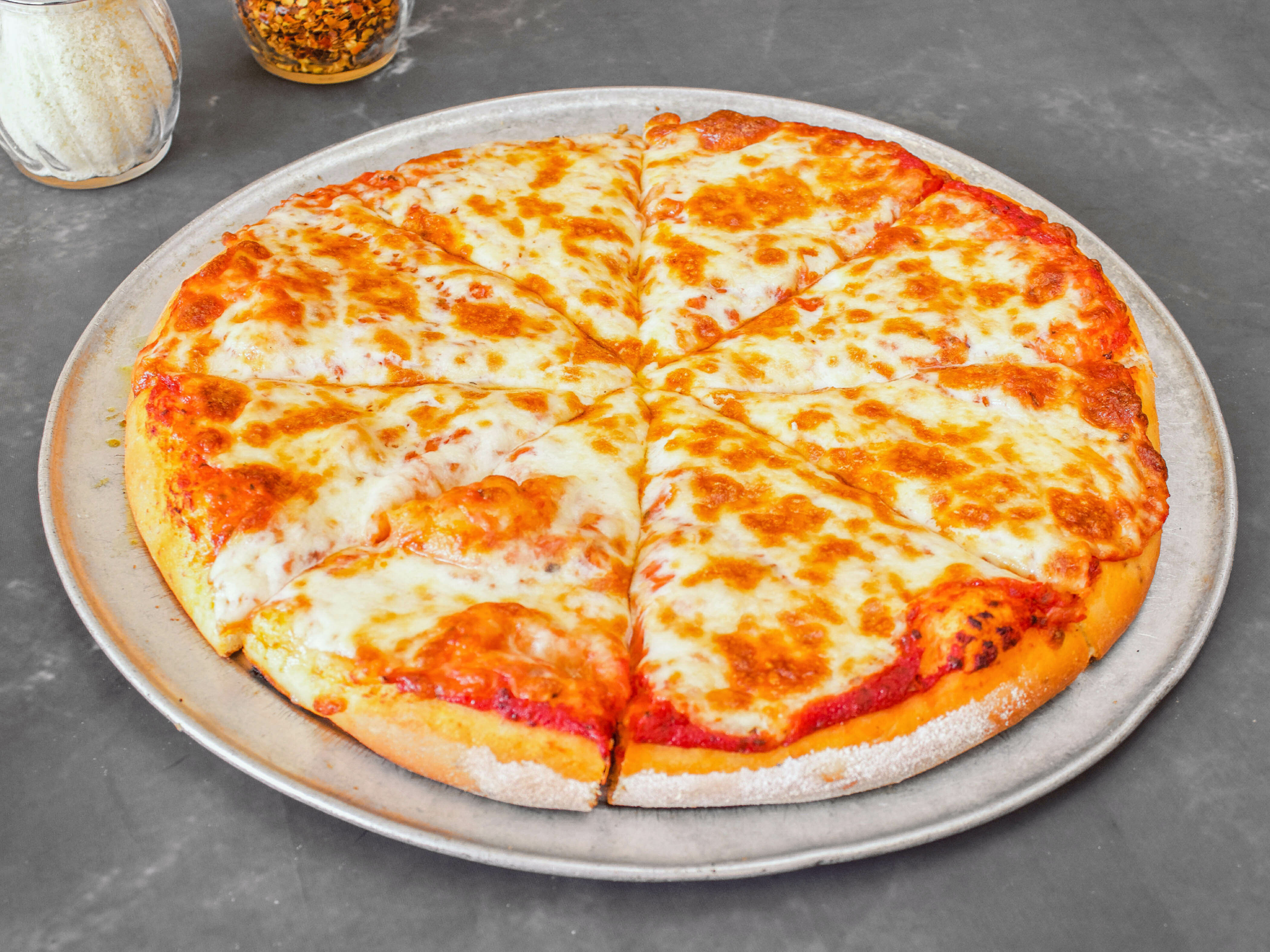 Order Cheese Pizza food online from Eagle Pizzeria store, San Francisco on bringmethat.com