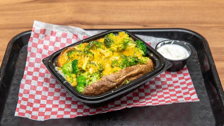 Order Broccoli & Cheese Potato food online from Michael's Grill and Salad Bar store, Highland Park on bringmethat.com