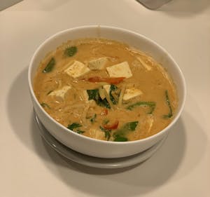 Order Red Curry food online from Chillin Thai Cuisine store, El Monte on bringmethat.com