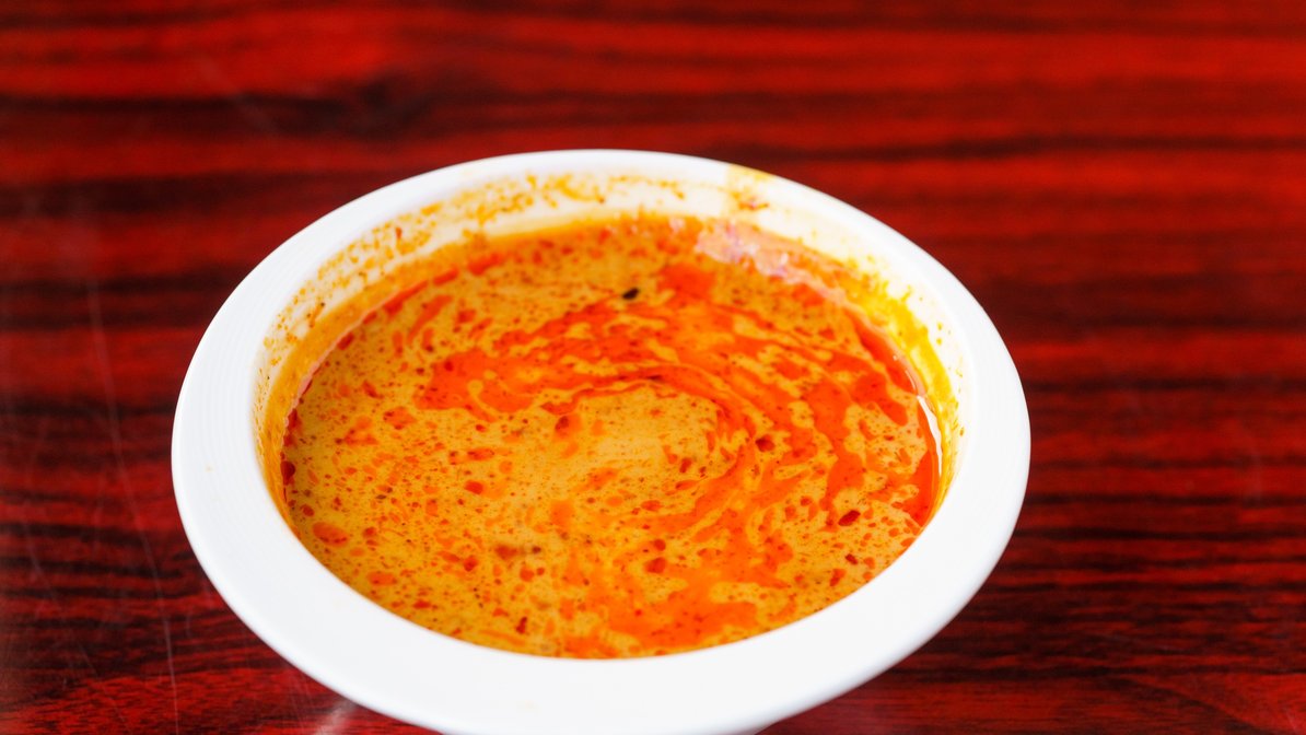Order Curry Sauce food online from Chai Thai Noodles store, Hayward on bringmethat.com