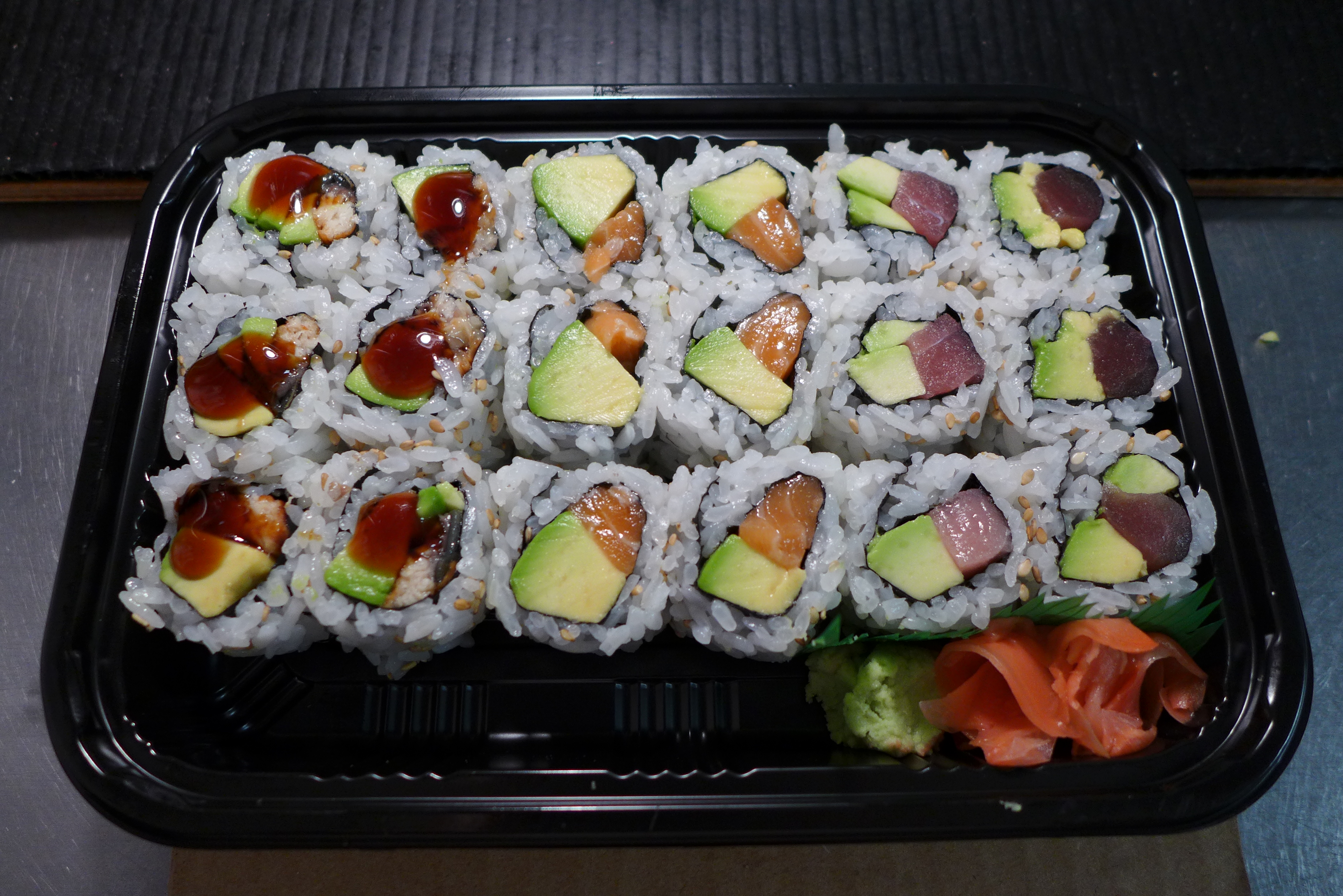 Order Roll Combo 6 food online from Tokyo Sushi store, Edison on bringmethat.com