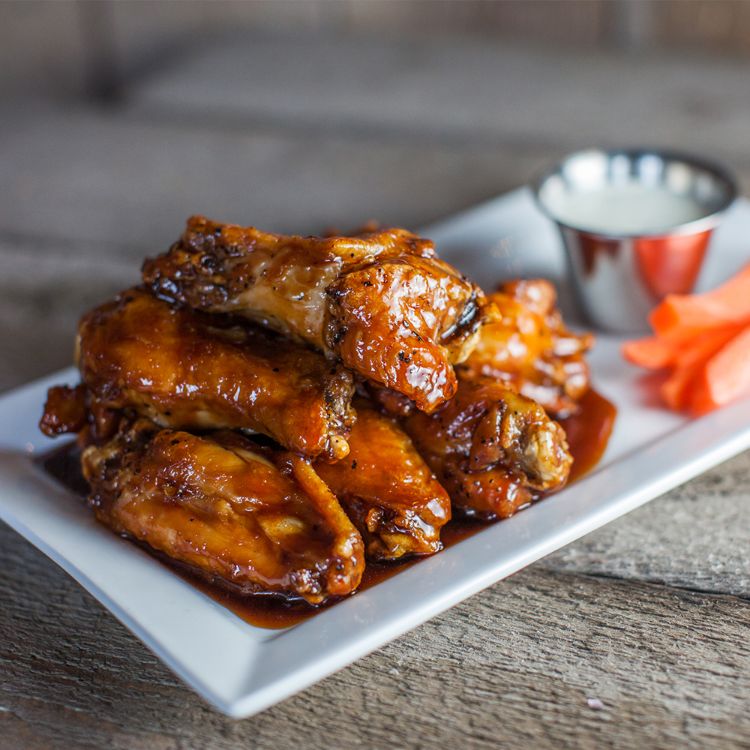 Order Buffalo Wings food online from Parrys Pizza store, Englewood on bringmethat.com