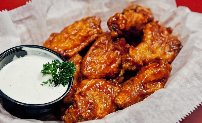 Order BBQ Chicken Wings food online from Twin Anchors Restaurant & Tavern store, Chicago on bringmethat.com