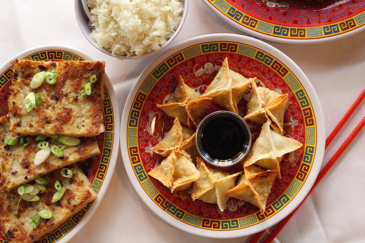 Order  Fried Wonton  food online from China King store, St. Louis on bringmethat.com