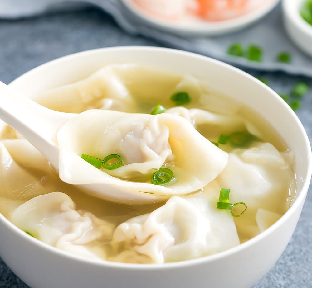 Order Wonton Soup  food online from Happy Cafe store, Denver on bringmethat.com