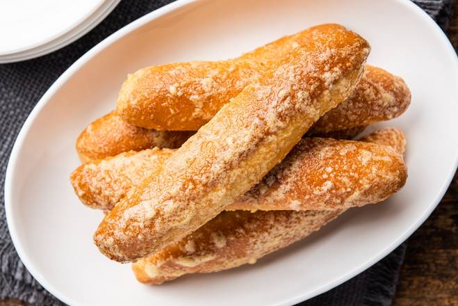 Order Fresh Baked Breadsticks food online from Maggiano's Italian Classics store, Greensboro on bringmethat.com