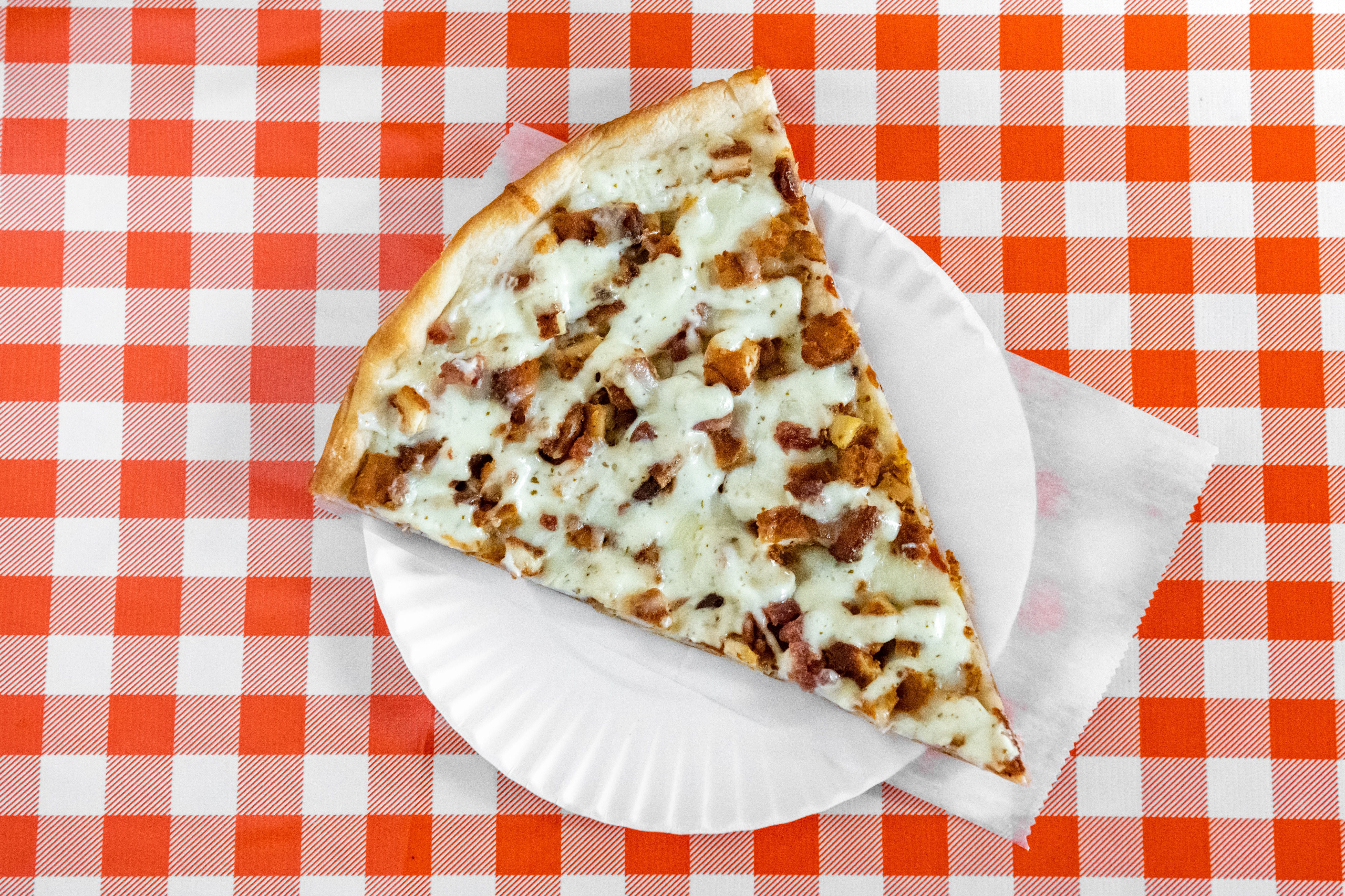 Order Chicken Bacon Ranch Pizza - Small 12'' food online from Spicy Pizza store, Sunnyside on bringmethat.com
