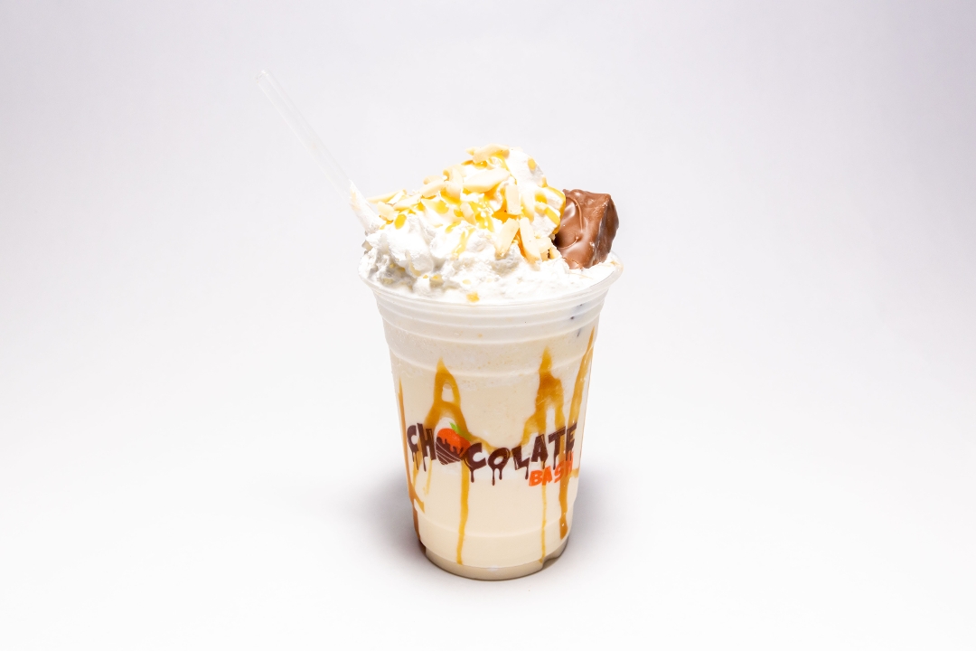 Order Snickers Shake food online from Bash Treats store, Tustin on bringmethat.com