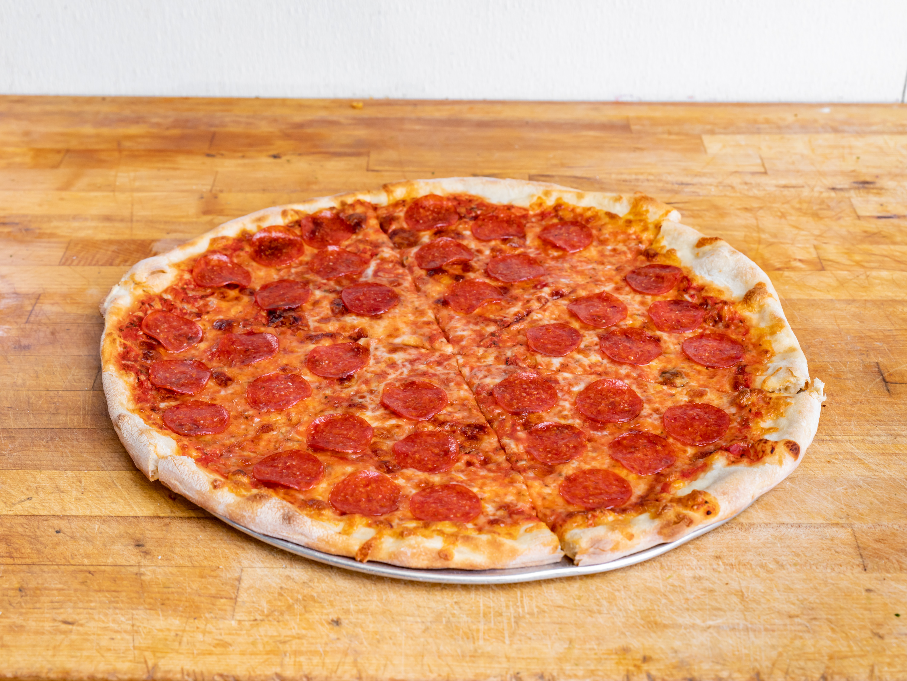 Order Sicilian Pizza with Pepperoni  food online from Litalia Pizza & Pasta store, Trumbull on bringmethat.com