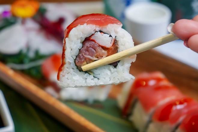 Order MARGARETT ROLL food online from Sushi Sake store, Miami on bringmethat.com