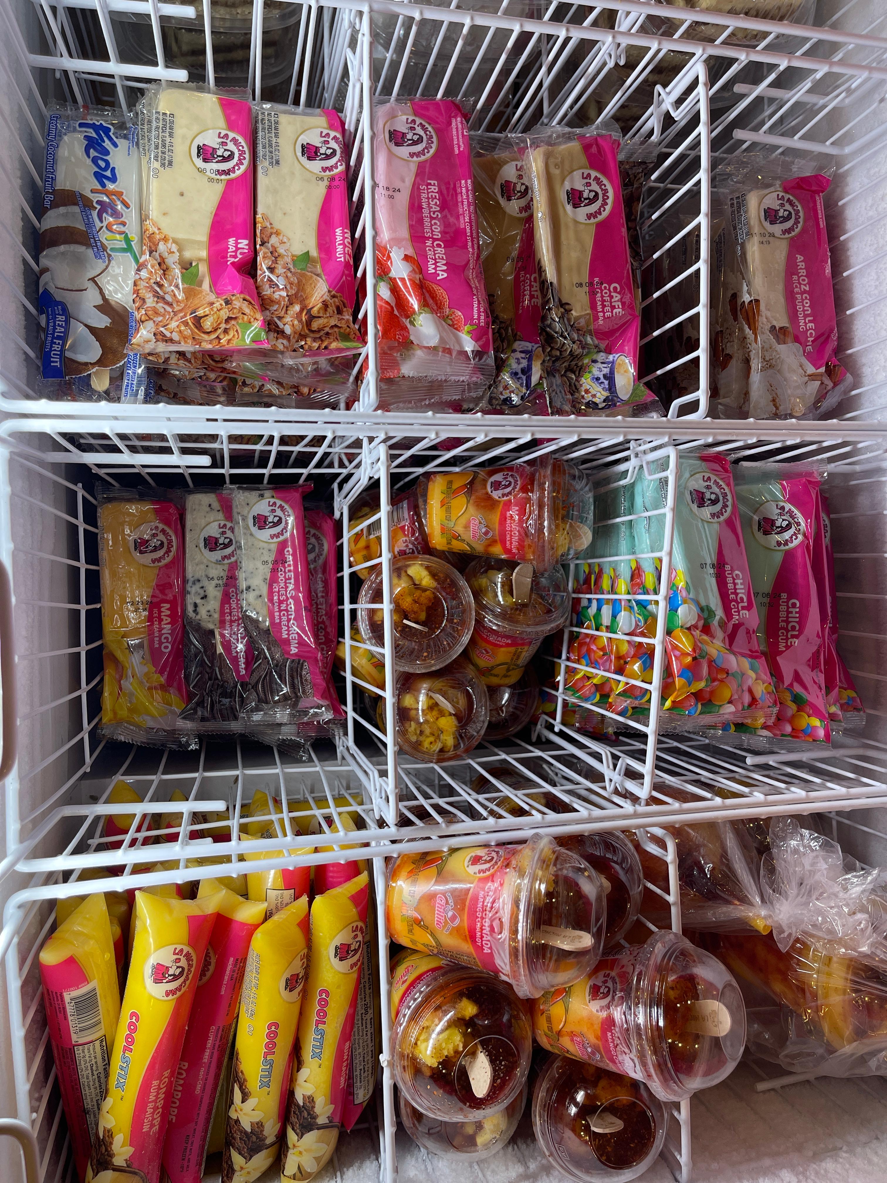 Order Mexican lollipop ice / paletas de hielo food online from Canela store, Cherry Hill on bringmethat.com