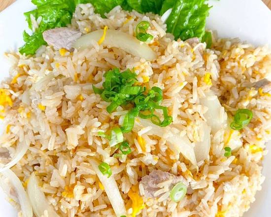 Order Thai Fried Rice  food online from Hello Thai store, Chicago on bringmethat.com