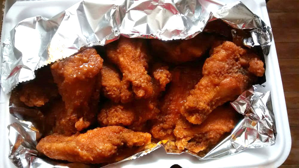 Order 12 Pieces Jumbo Buffalo Wings food online from Romano's 24 II store, Middlesex on bringmethat.com