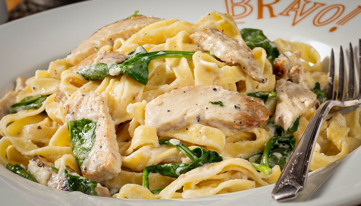 Order Pasta Woozie  food online from Bravo! Cucina Italiana store, Pittsburgh on bringmethat.com