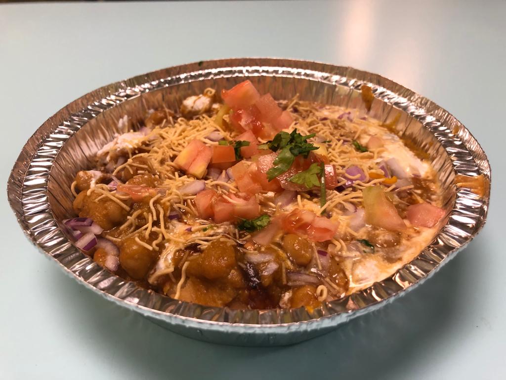Order Samosa Chaat / Loaded samosa.. food online from Indian Cuisine store, Portage on bringmethat.com