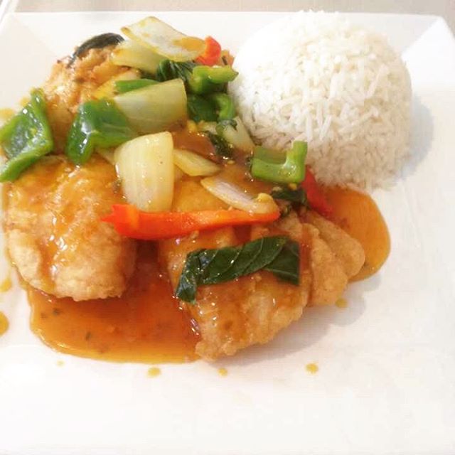 Order Fillet of Sole with Chili Sauce food online from Wanya Thai Restaurant store, Canyon Country on bringmethat.com