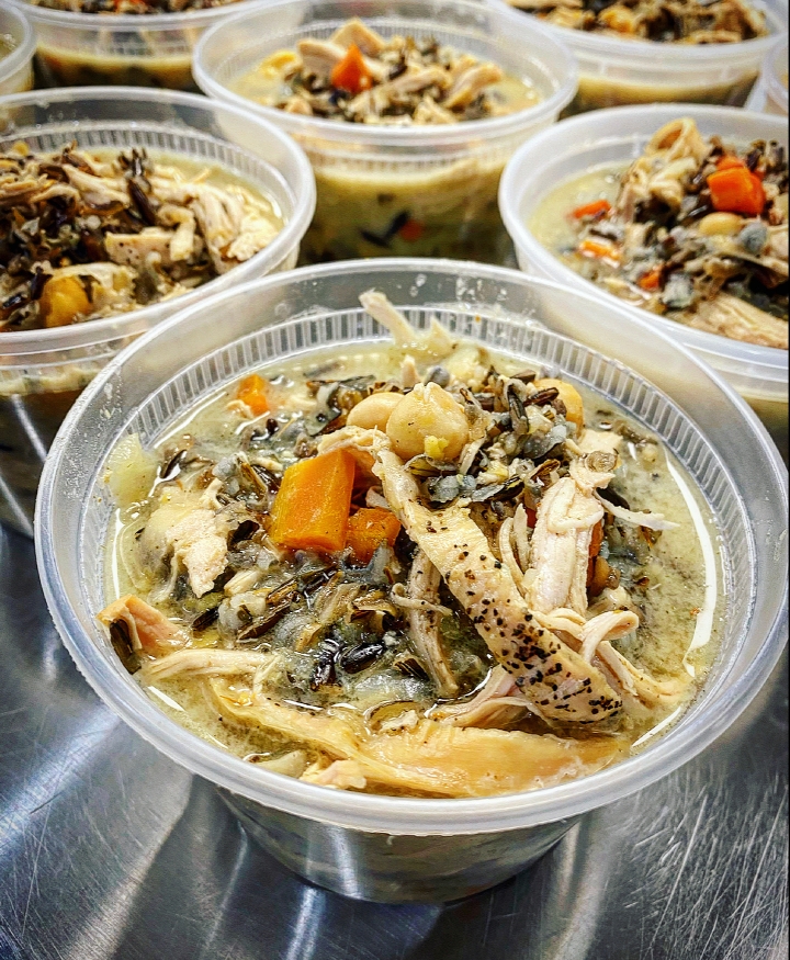 Order Chicken & Wild Rice Soup - 1 pint food online from Ready Set Prepd store, New Albany on bringmethat.com