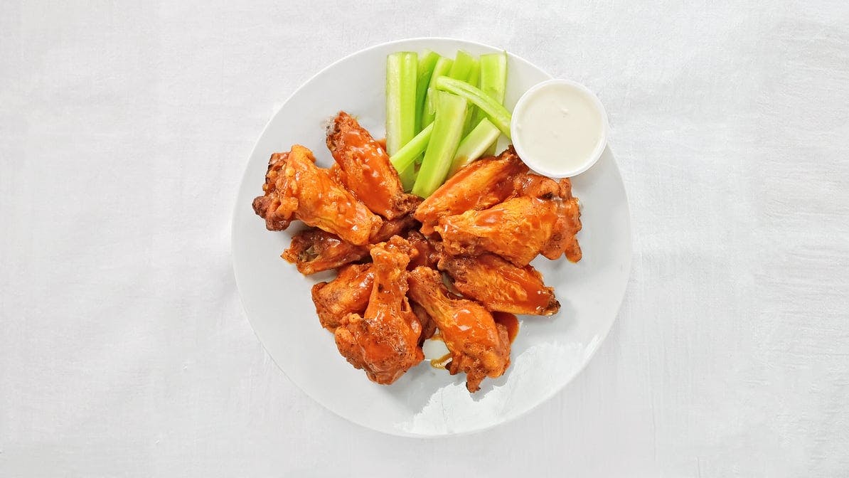 Order Buffalo Wings - 10 Pieces food online from Mr. Tacos store, Philadelphia on bringmethat.com