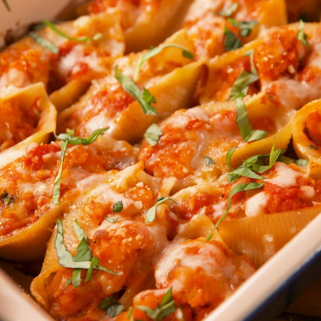 Order Stuffed Shells with Vodka Sauce - Pasta food online from Little Italy Pizza store, Brooklyn on bringmethat.com
