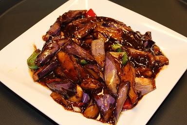 Order CH25. Eggplant in Spicy Garlic Sauce food online from Red Corner China Diner store, Midvale on bringmethat.com