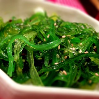 Order S4. Seaweed Salad food online from Yo! Sushi store, Santa Ana on bringmethat.com