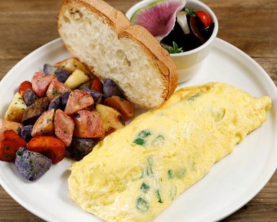 Order Garden Omelette food online from Home Plate store, San Francisco on bringmethat.com