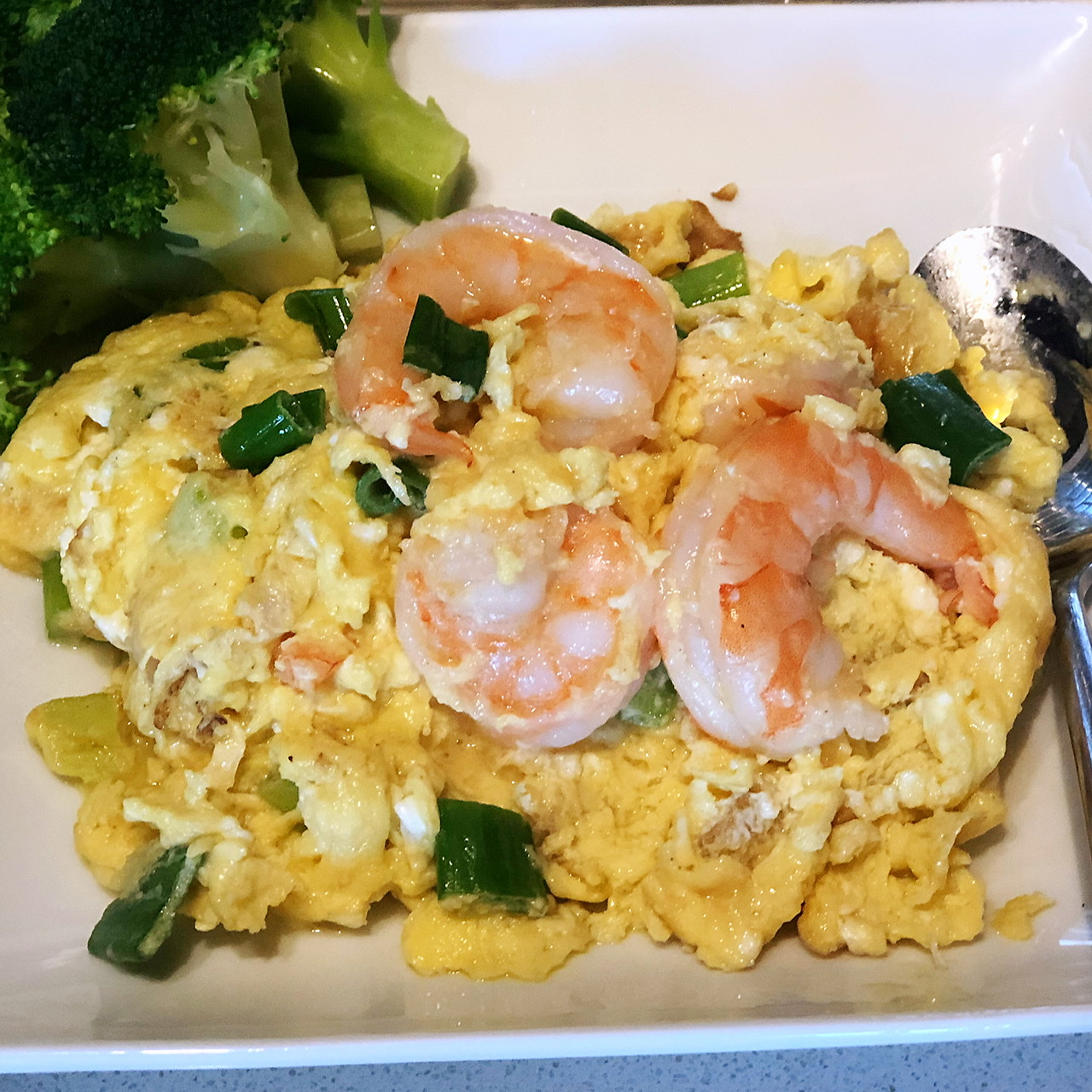 Order AC11. Shrimp with Scrambled Egg food online from Happy Wok Asian Corner store, Elmwood Park on bringmethat.com
