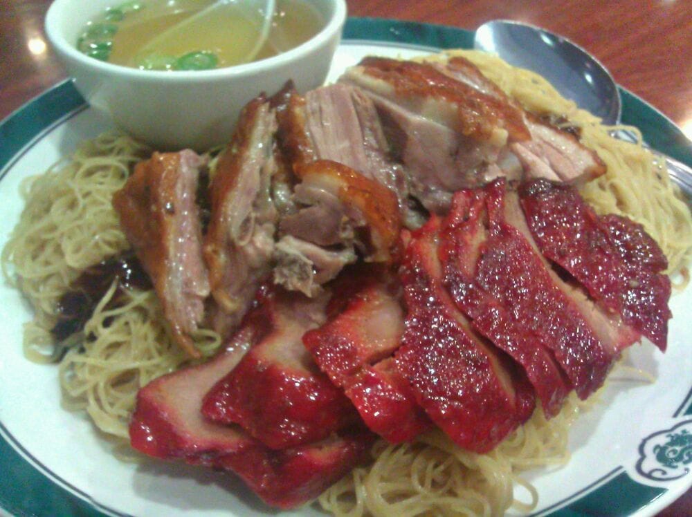 Order Dual BBQ Lo Mein/燒味雙味拼撈麵 food online from Sam Woo Bbq store, San Gabriel on bringmethat.com