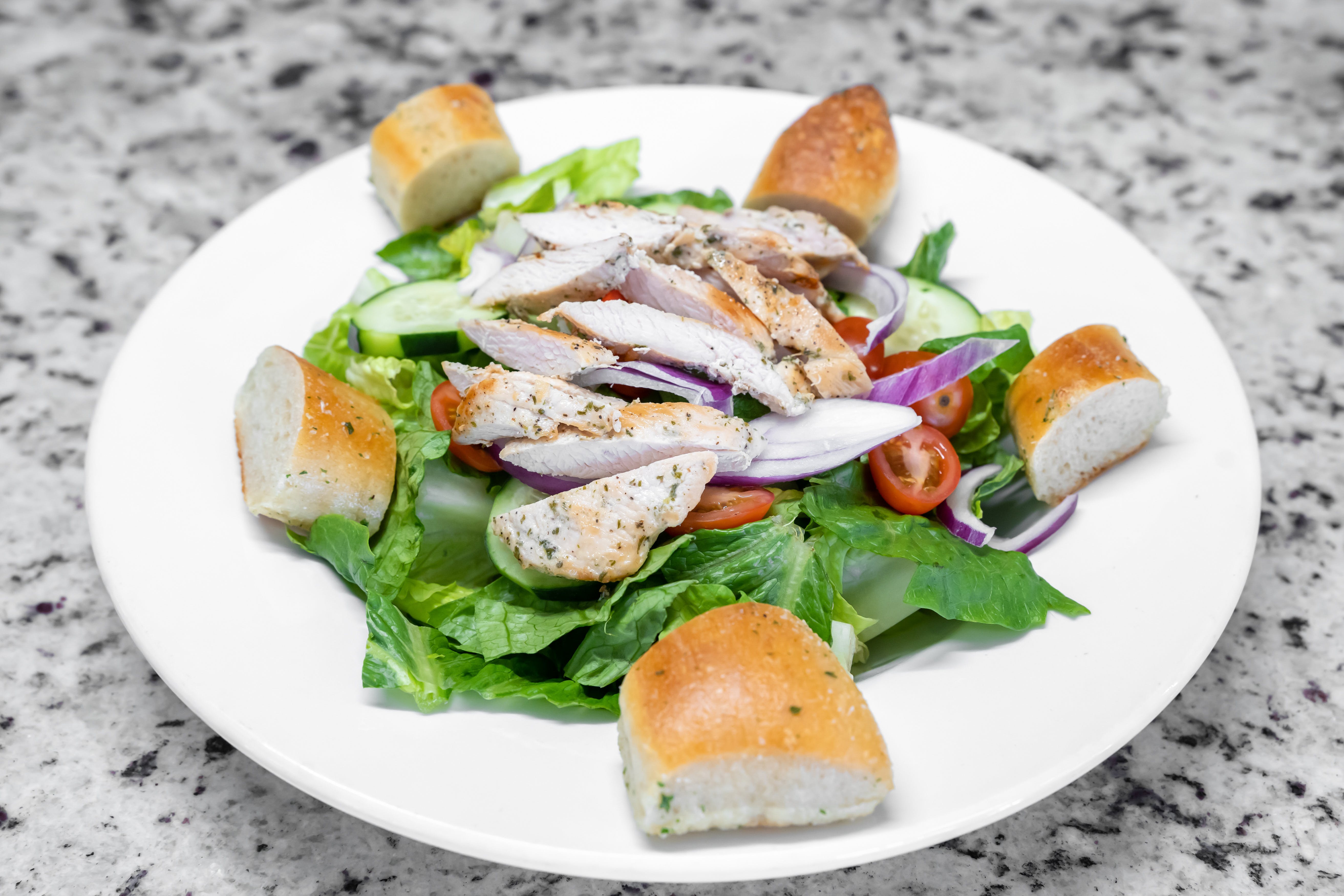 Order Grilled Chicken Salad - Salad food online from Vero Pizzeria store, Bellmawr on bringmethat.com