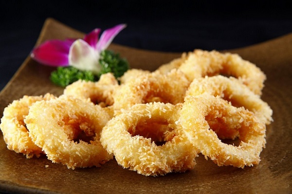 Order S4. Fried Calamari/ Muc Chien GIon food online from Max Saigon store, Chandler on bringmethat.com