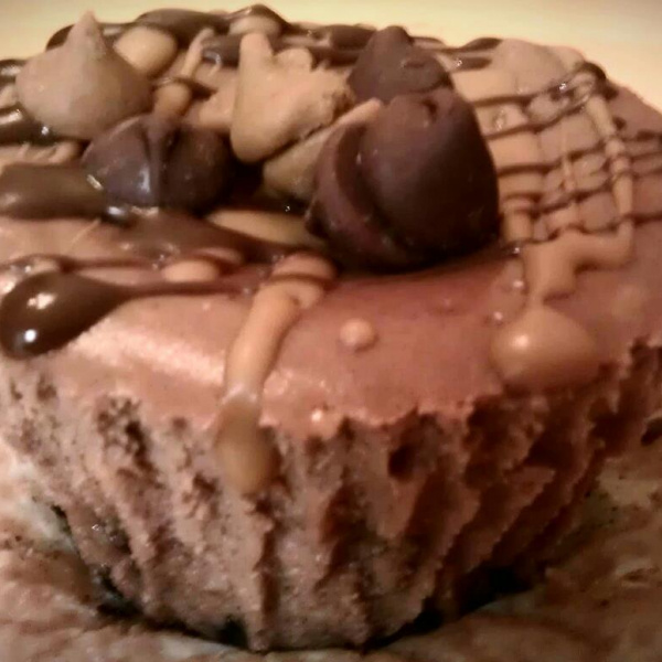 Order Chocolate Thunder Cheesecake food online from Sweets-N-Heat store, Mechanicsville on bringmethat.com
