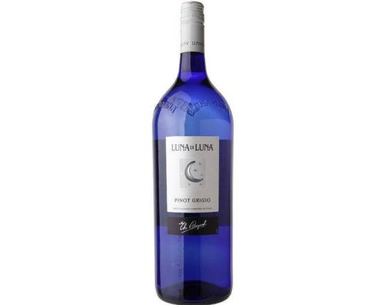Order Luna di Luna, Chardonnay Pinot Grigio Blue Bottle · 1.5 L food online from House Of Wine store, New Rochelle on bringmethat.com